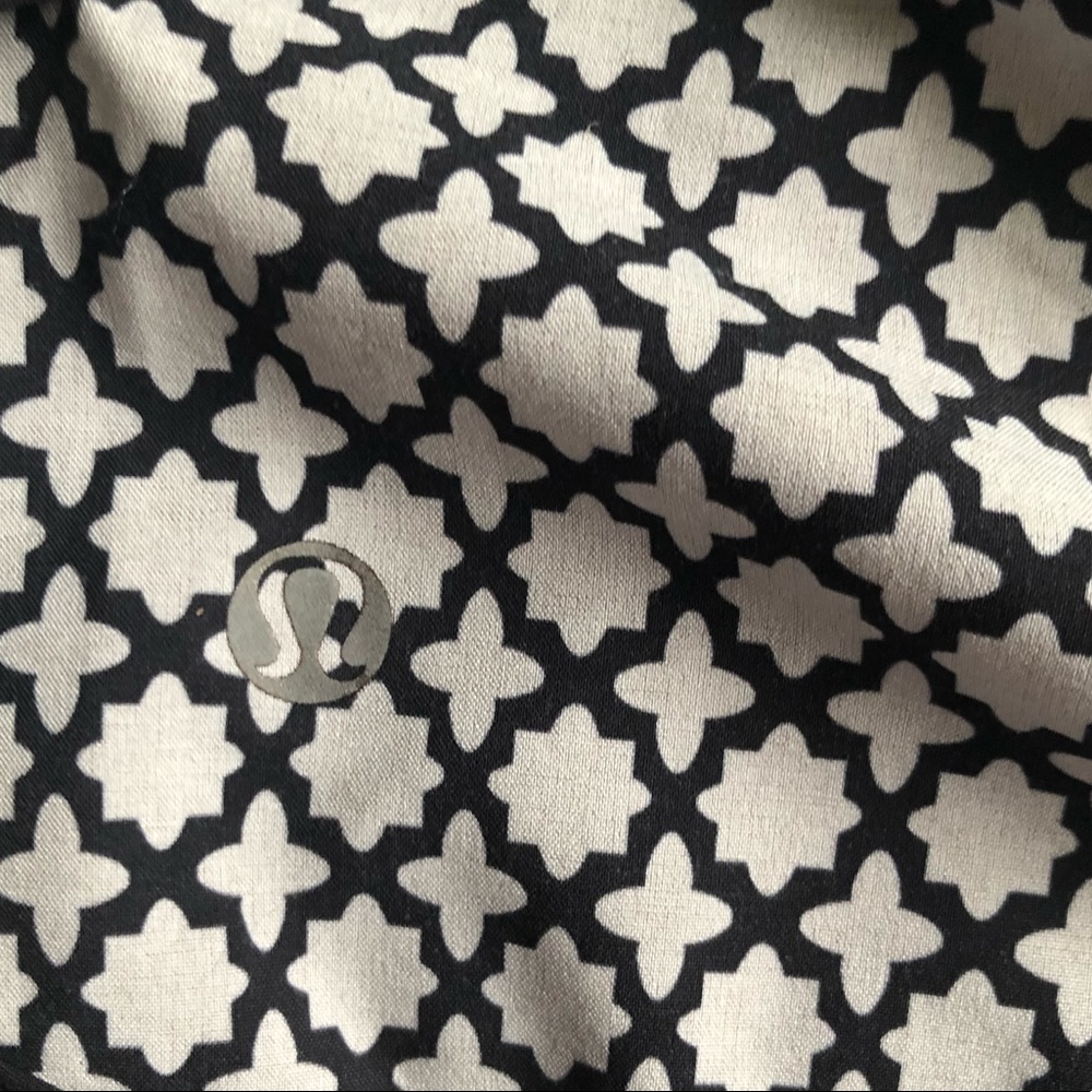 Lululemon Shorts - Picture 10 of 12